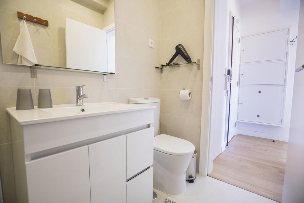Lovelystay - Light & Comfy Flat Лиссабон Экстерьер фото